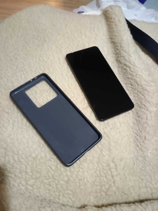 Продавам Xiaomi 14T Pro 512GB, 12 RAM