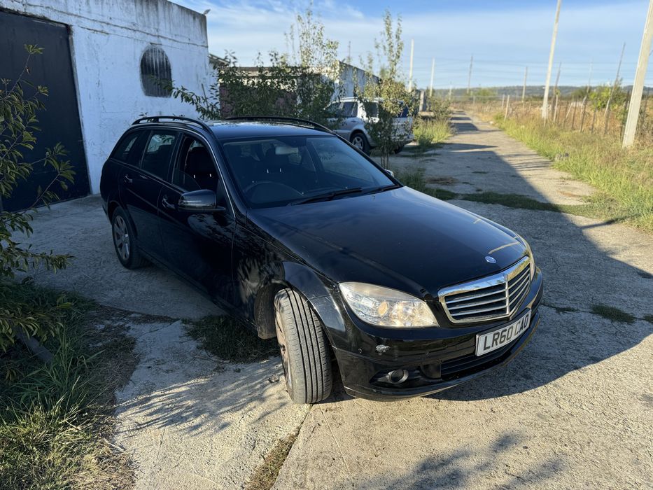 Dezmembrez Mercedes C200 W204 euro5
