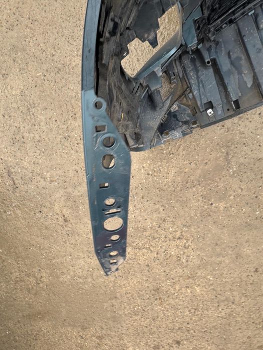 Bara fata + spoiler Land Rover Range Rover Sport L461 2020-2025