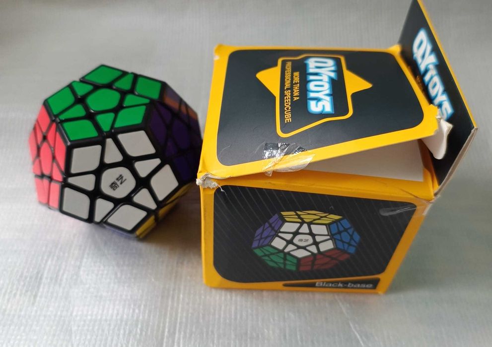 QYToys SpeedCube