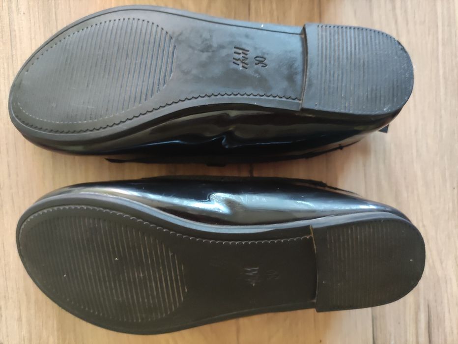 Детски обувки за момиче тип Пантофки - номера 27 и 30