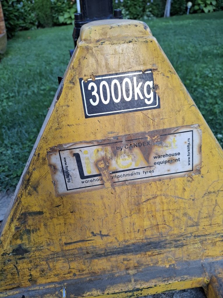 Палетна Количка.