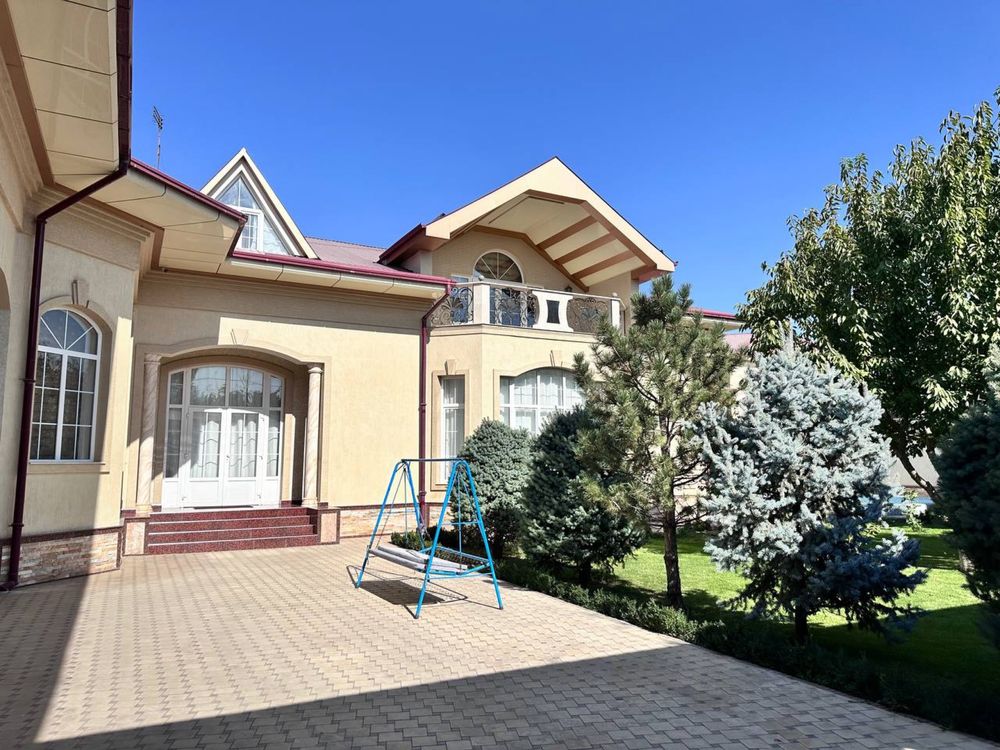 Дом продаётся 14 соток