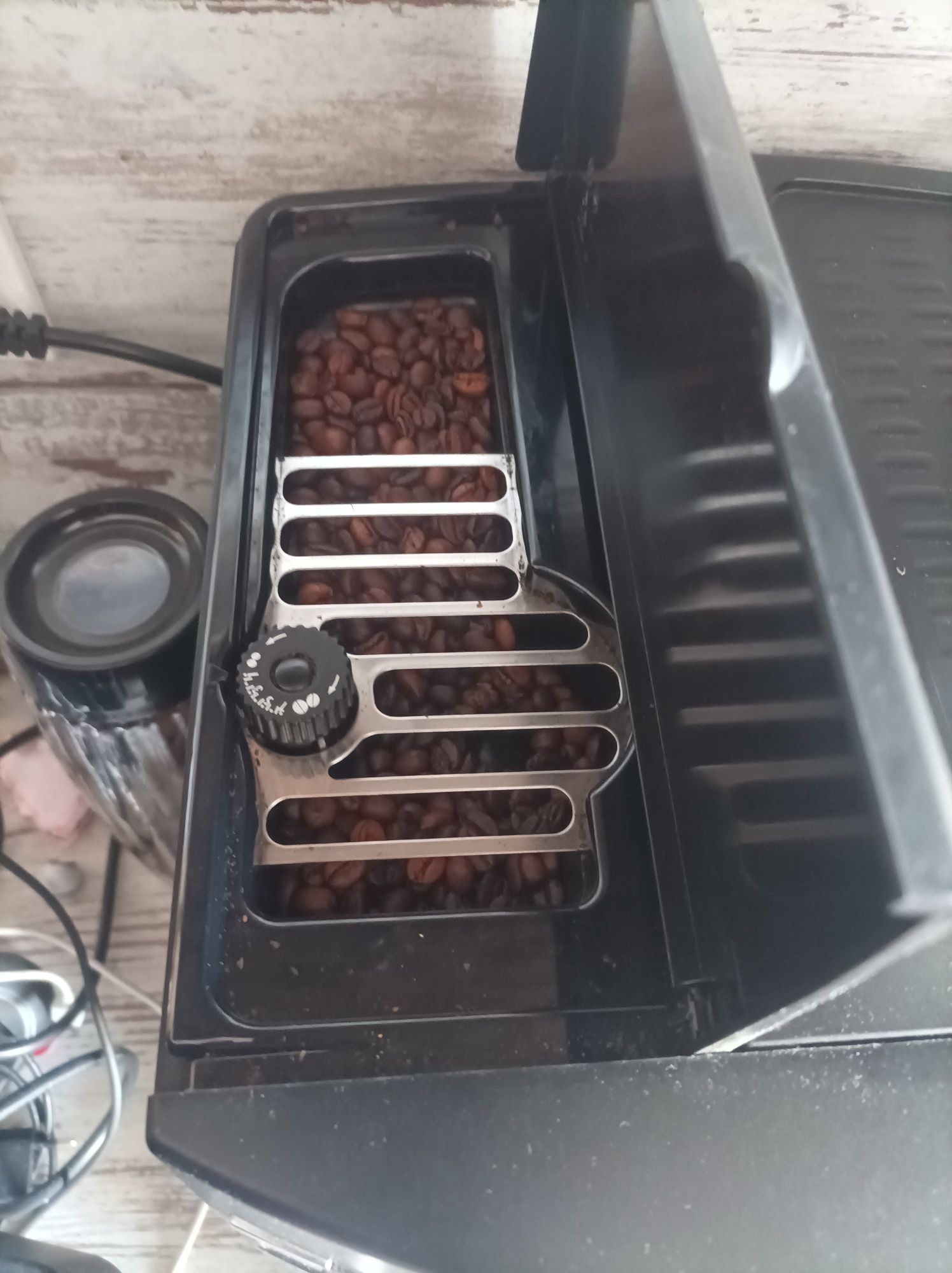 Кафеавтомат Delonghi Magnifica