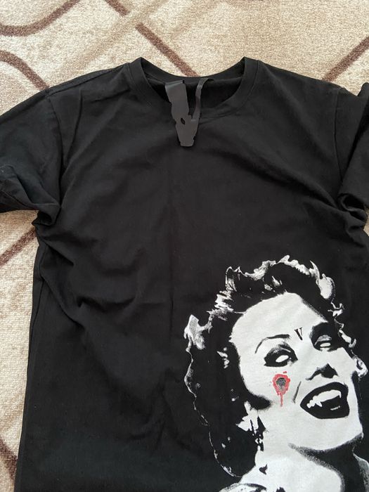 Vlone тениска.