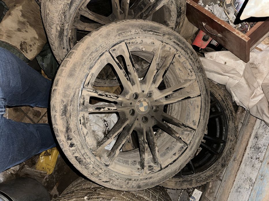 Продам диски на BMW