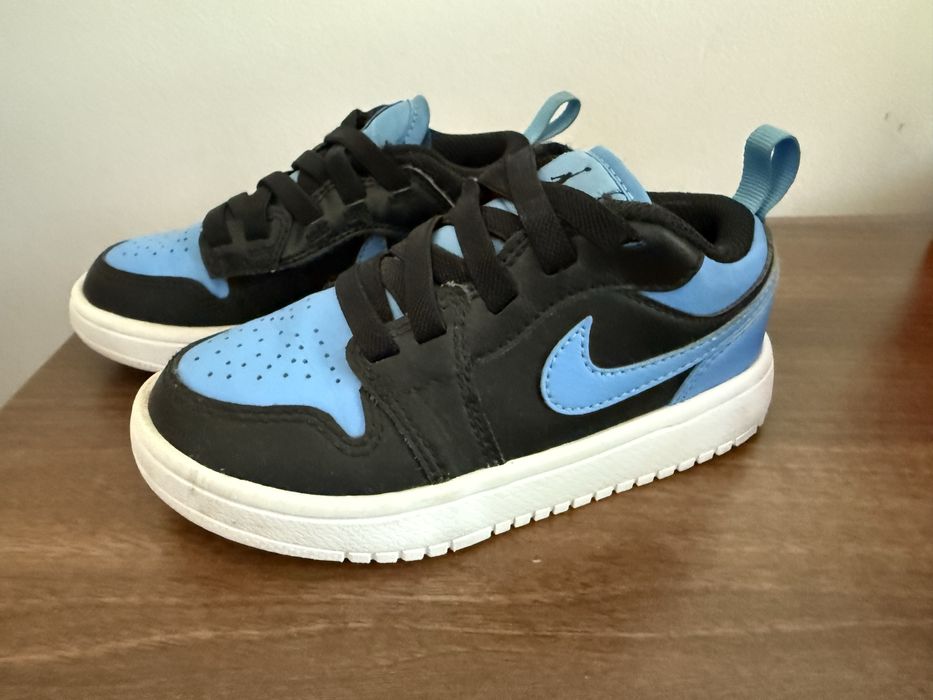 Nike Air Jordan, marimea 30