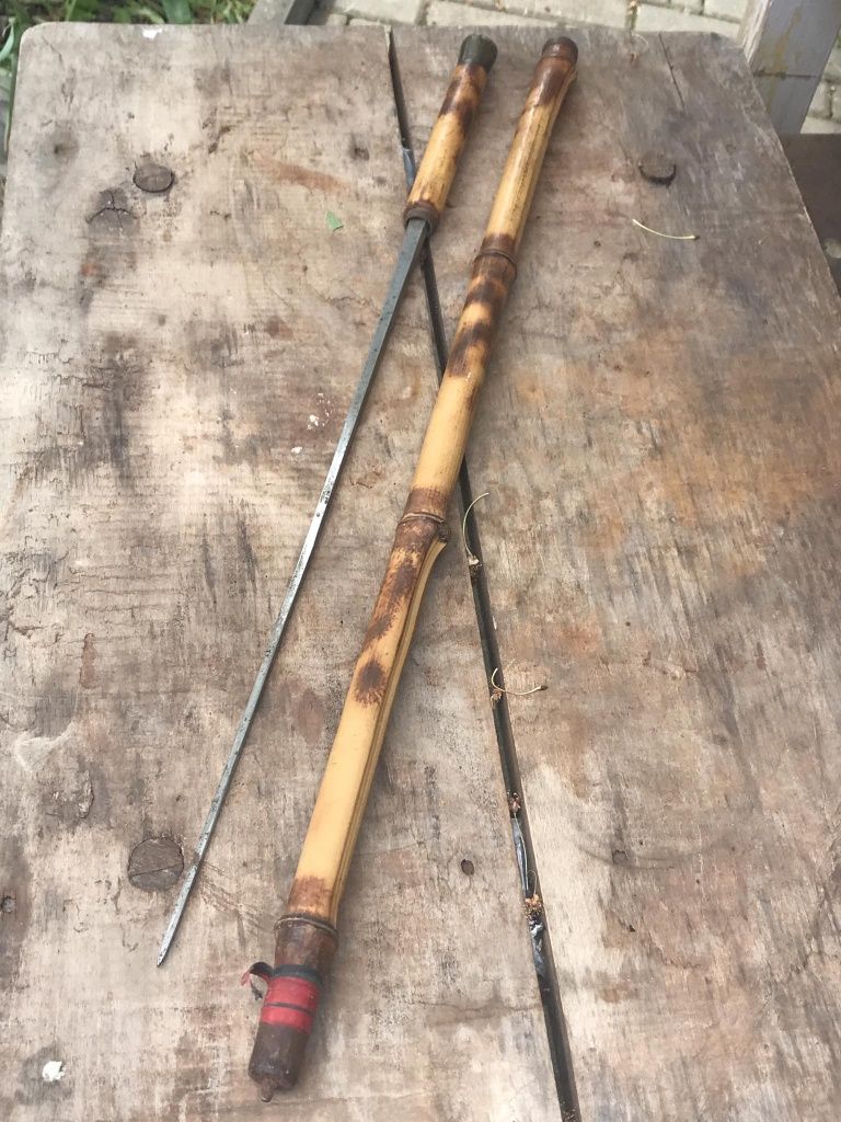 Baston anii 1920 cu sabie,din bambus