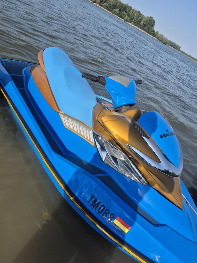 Vand skijet seadoo bombardier cu peridoc