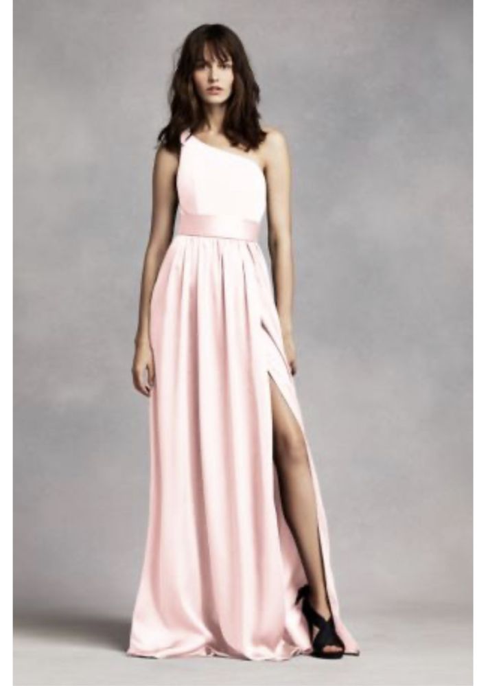Официална рокля Vera Wang
