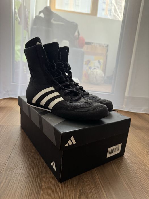 Боксерки Adidas идеальное состояние