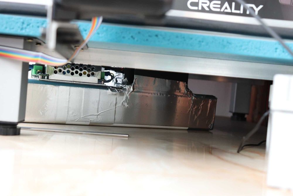 Imprimanta 3d Creality Ender 3 v3 KE cu cutie inchisa, Incalzita