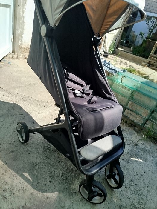 Продам детскую коляску карейская