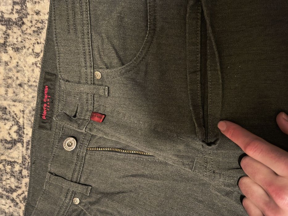 Pantaloni  casual Pierre Cardin