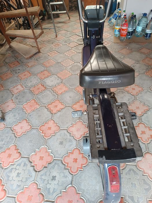 Vând Piaggio bravo