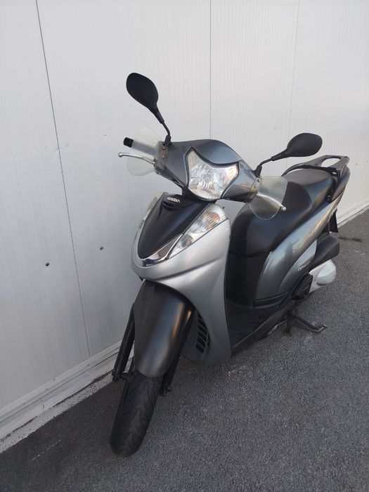 Honda sh 300 на части 2 бр