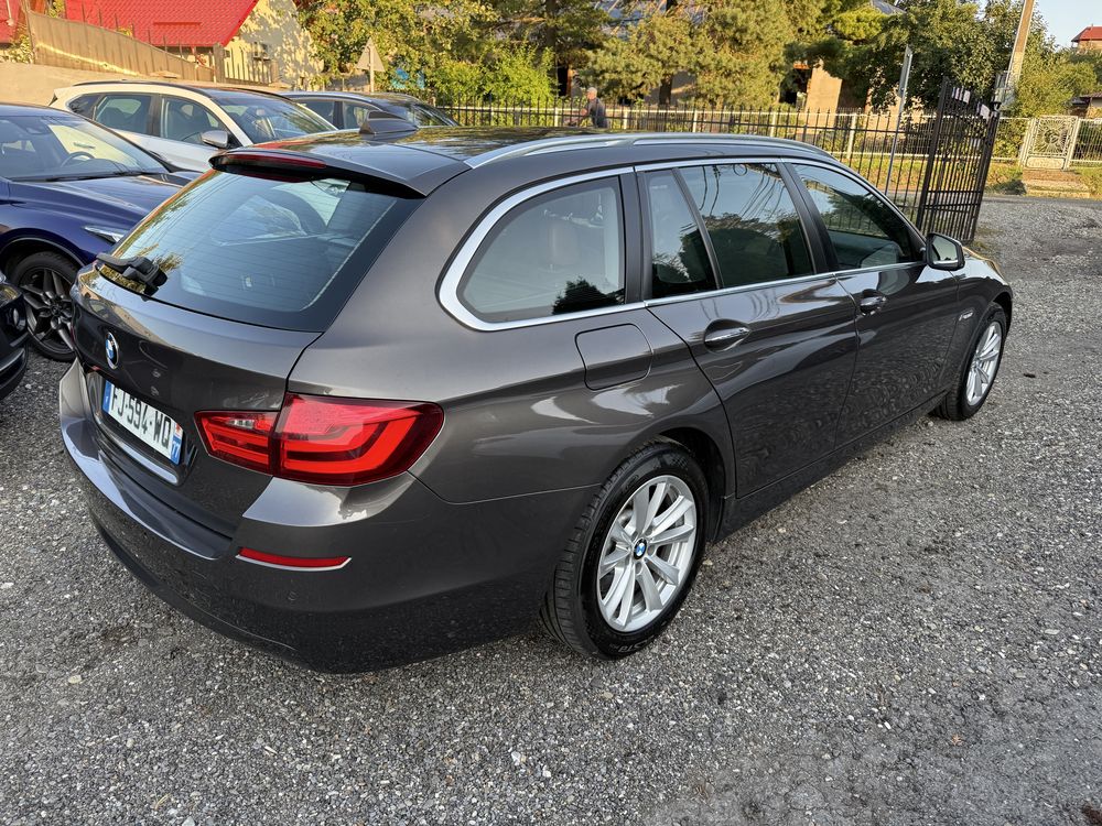 Posibilitate Rate Bmw 520d 2.0d X Drive Panoramic Garantie 12 36 luni