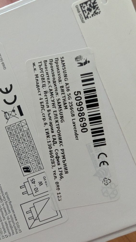 Samsung A36 5G 256gb със забележка на гърба