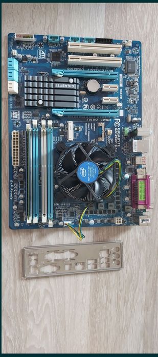 Vand placa de baza cu procesor si rami