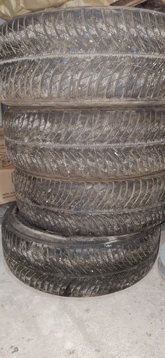 Зимни гуми Michelin 225/60/18