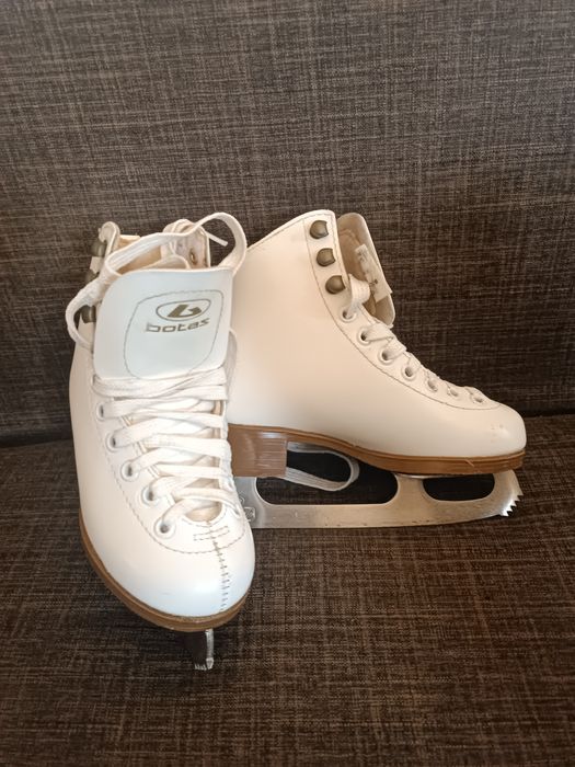 Коньки детские фигурные