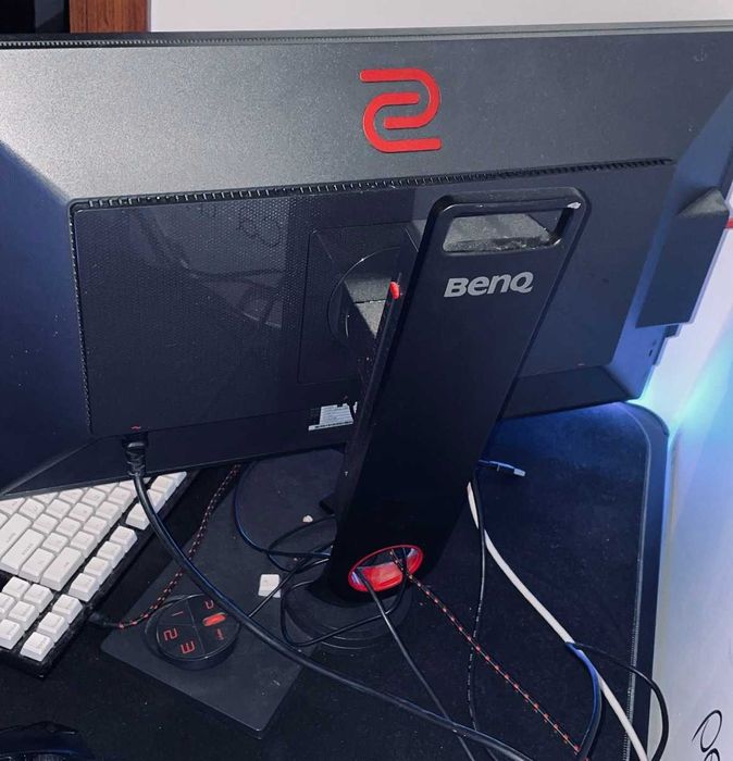 Monitor Benq Zowie 240hz 24.5"