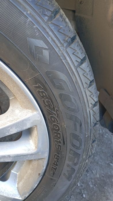 Продам зимние шины