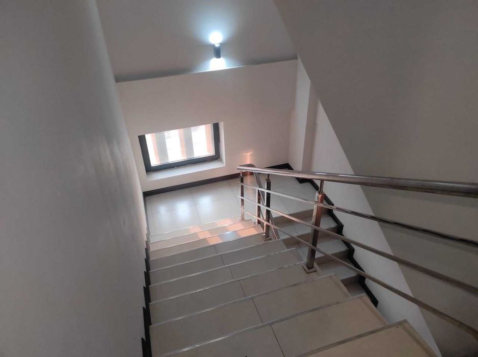 Сдается офисное помещение площадью 409 кв.м