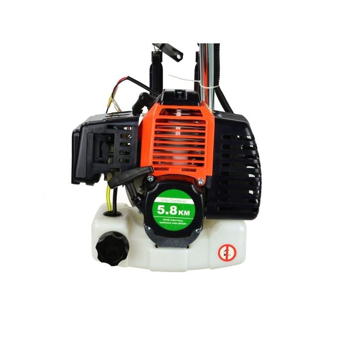 Vând motor de barca în 2 timpi ,5,8 cp pentru bărci gonflabile!