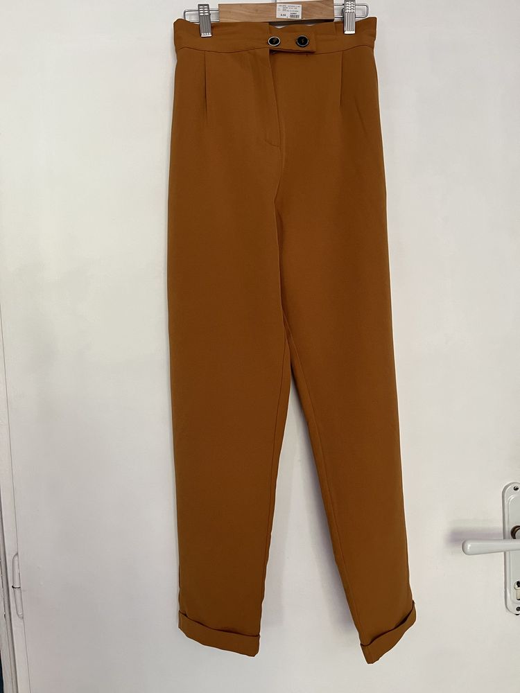 Панталони на ZARA, Reserved, Pull&Bear, Bershka