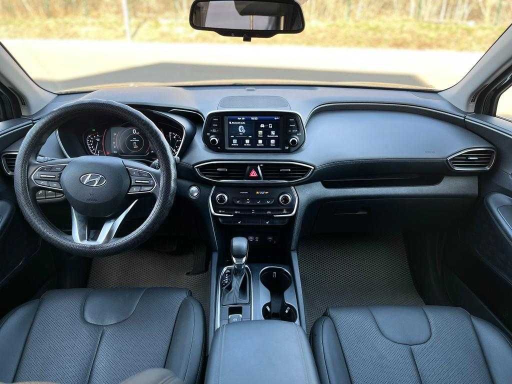 Hyundai Santa Fe БЕЗ ВОДИТЕЛЯ. Прокат авто. Аренда авто. Прокат машин.