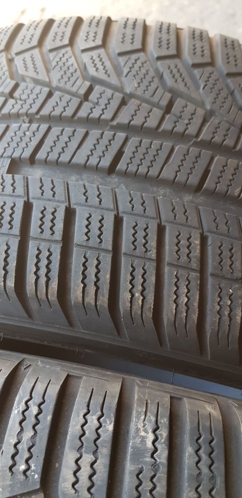 Зимни гуми-18цола-225/40-1бр.-75лв."HANKOOK "