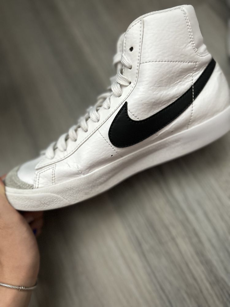 Adidasi Nike Blazer mid-77, mărimea 38
