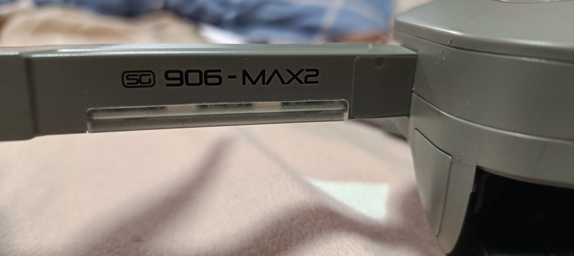 Продам квадрокоптер SG906-MAX3