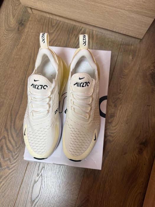 Дамски маратонки Air Max 270, номер 40