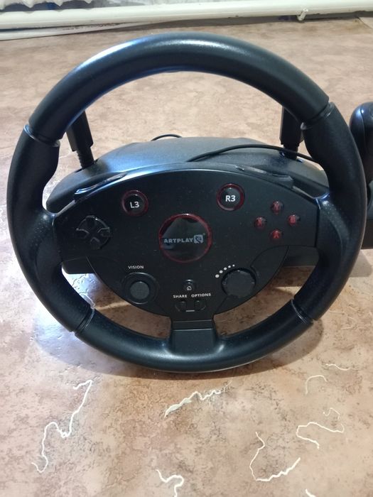 Игровой руль продам