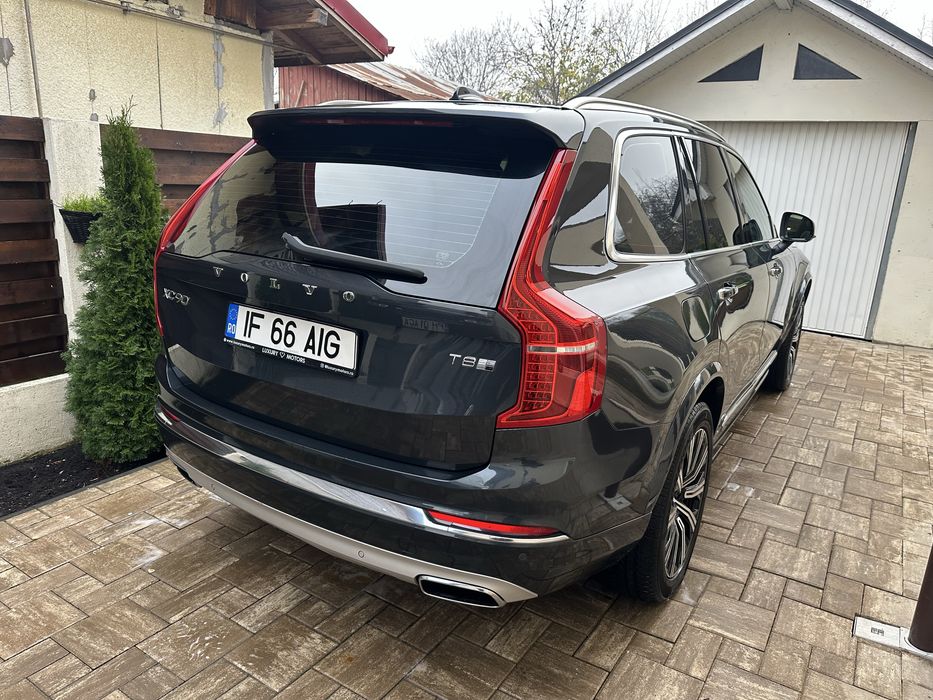 Volvo XC90 Plug in Hybrid Avariat