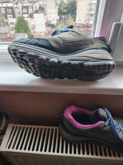 Дамски маратонки Hoka one one GORETEX 41 номер