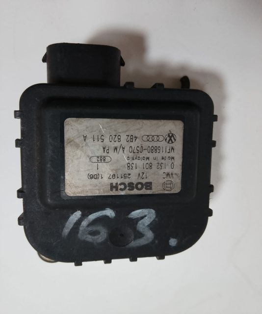 Motoras  Bosch Clapeta Aeroterma  0132801138 Audi A6 4B/C5 (facelift)