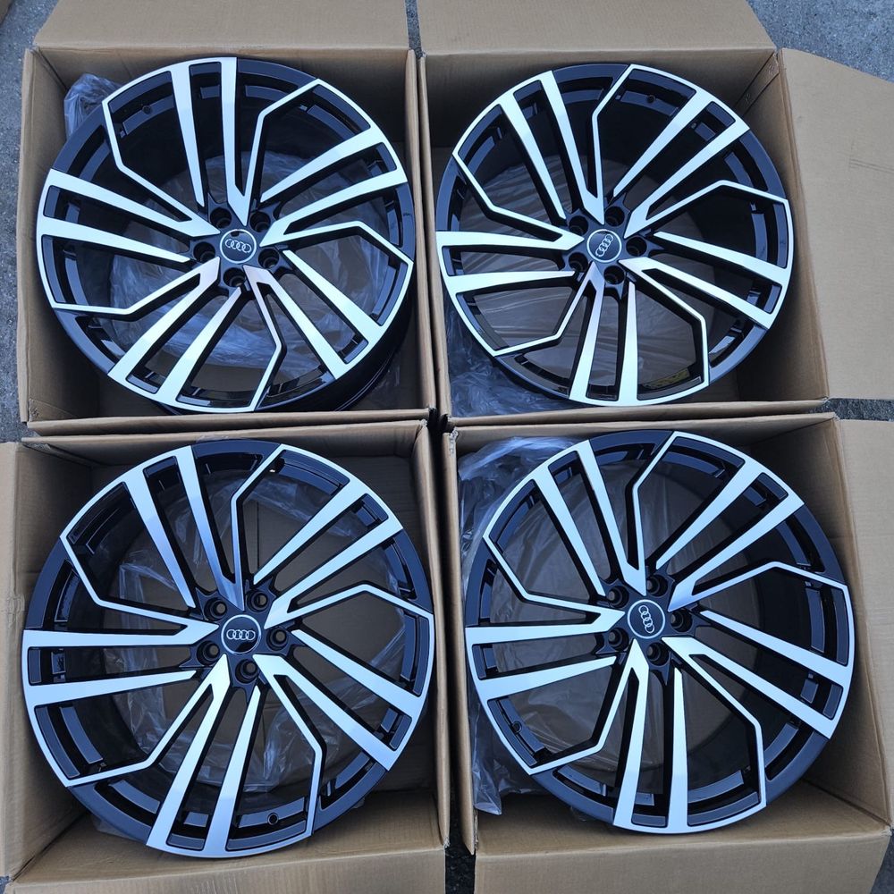 Jante noi Audi Q7 sau Q8 R22