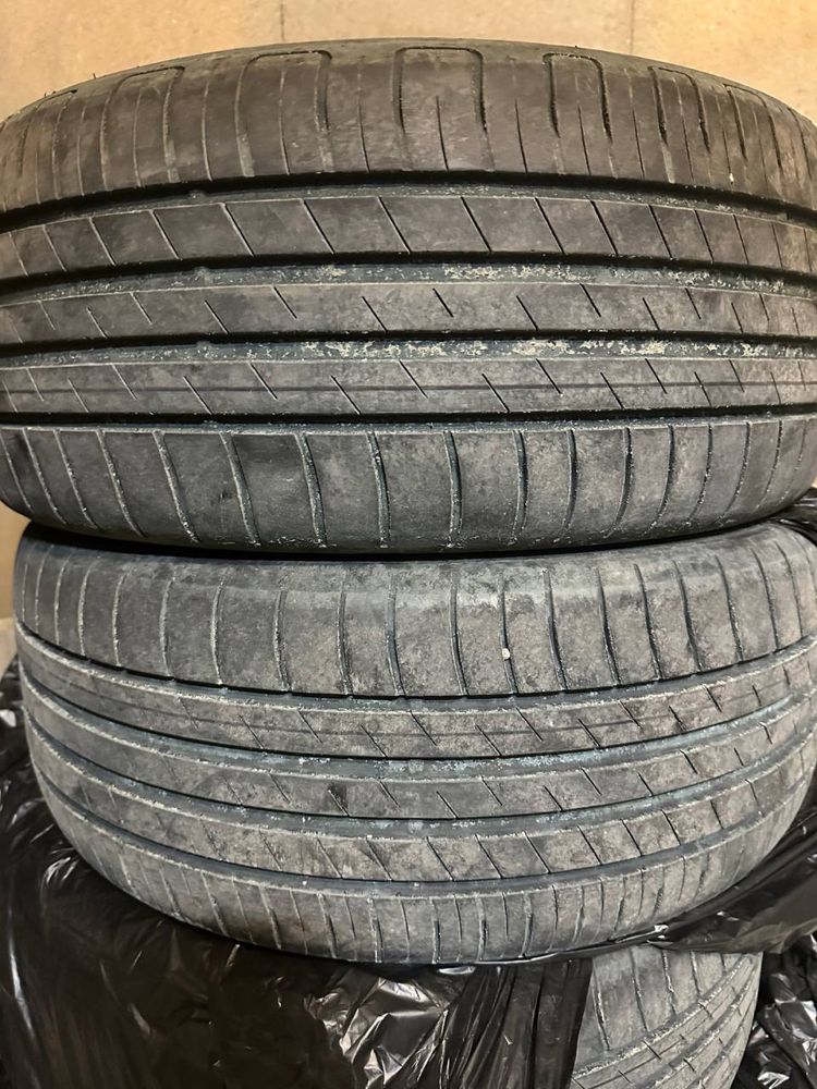 Летни гуми Goodyear Efficientgrip 225/45 R18 ДОТ 2023 г. 95W