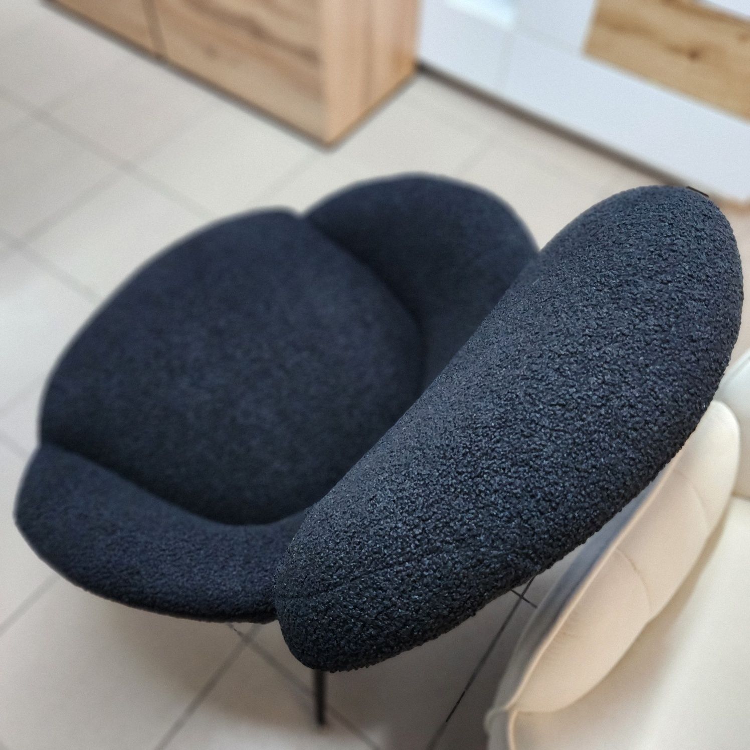 NOU Fotoliu modern teddy negru