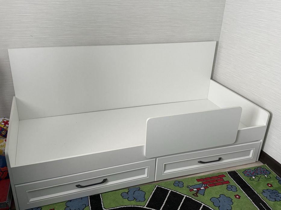 Продам детскую кровать