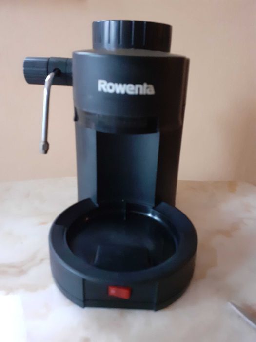 Кафе машина за еспресо ROWENTA