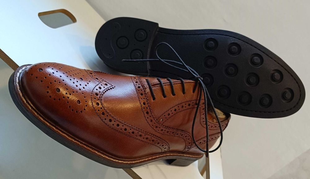 Pantofi oxford 45.5 46 brogue premium Thomas Crick NOI piele naturala