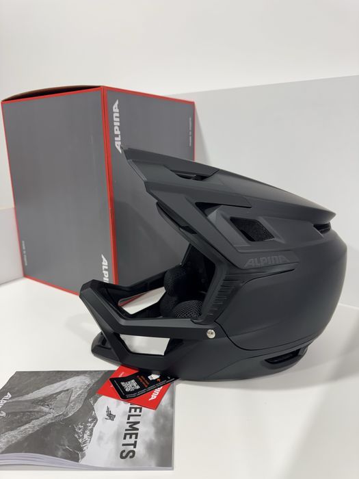 Велосипедна каска Alpina Roca black matt