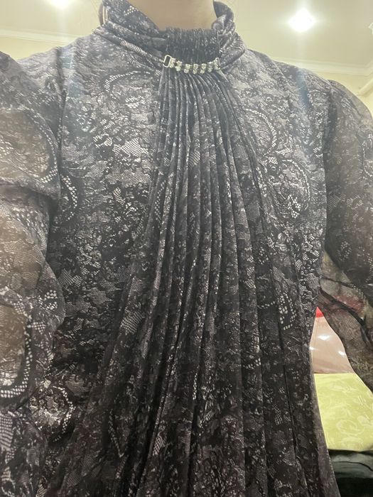 Красивая кофточка смотрится элегантно размер м