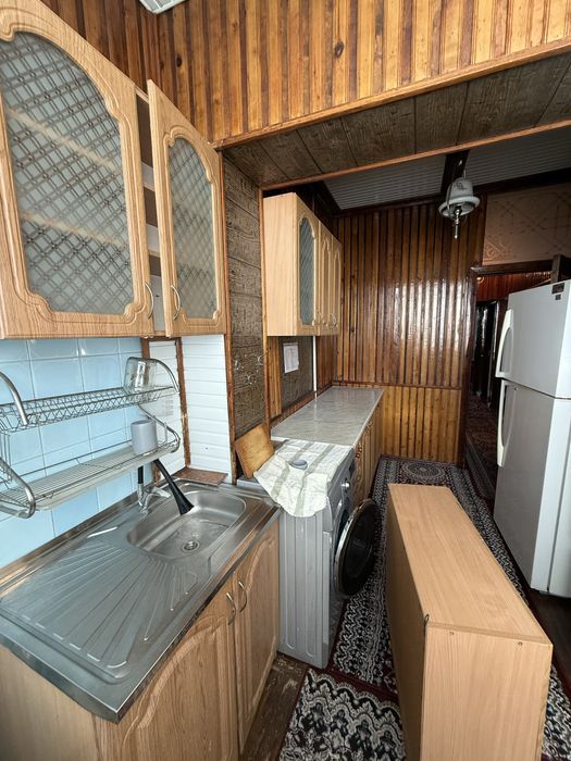 Алокада 5 хонали уй сотилади узимники