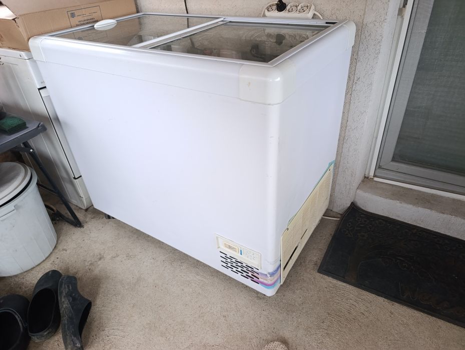 Фризер в отлично състояние