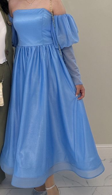 Красивое вечернее платье